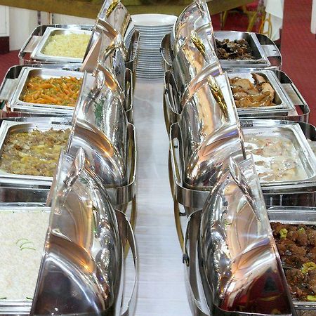 Gaweye Hotel Niamey Ngoại thất bức ảnh